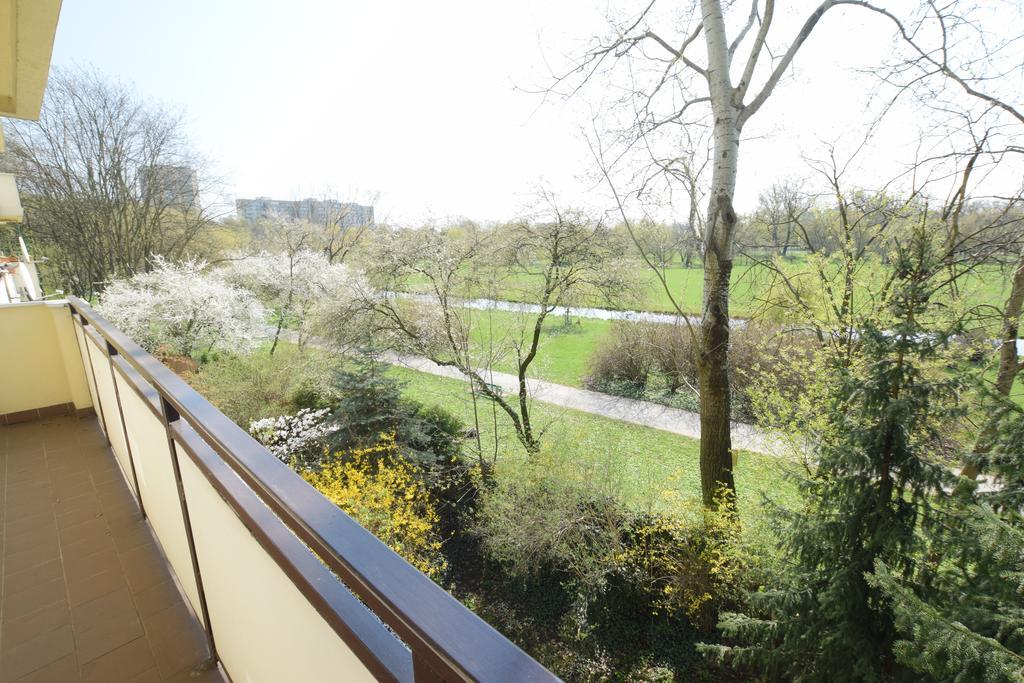 Elegant Apartment Stadion Narodowy Варшава Екстериор снимка