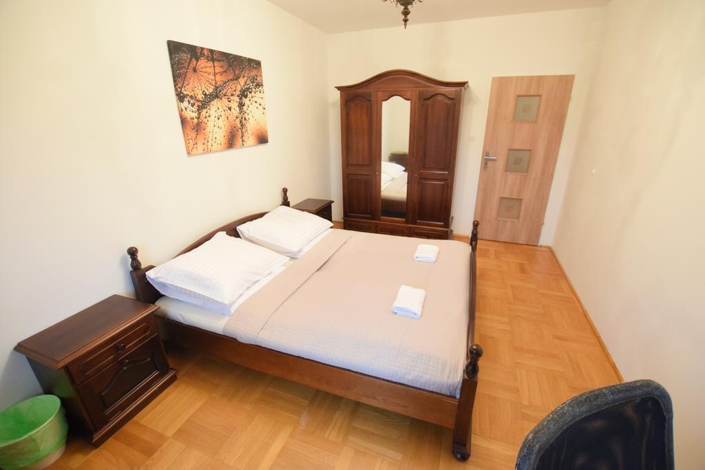 Elegant Apartment Stadion Narodowy Варшава Екстериор снимка