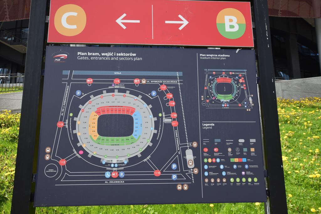 Elegant Apartment Stadion Narodowy Варшава Екстериор снимка